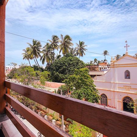 Manora Residency Hotel Puducherry Eksteriør billede