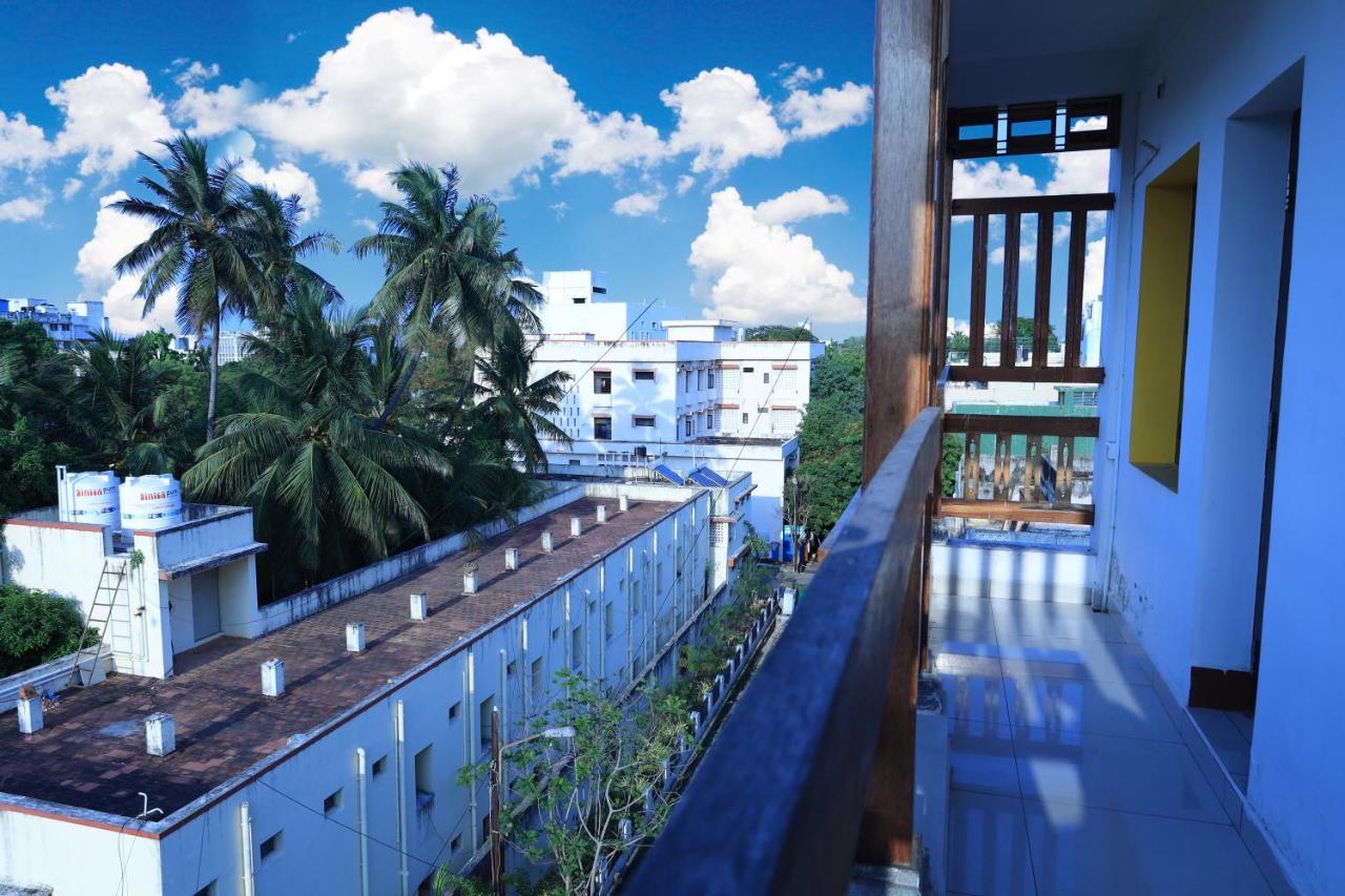 Manora Residency Hotel Puducherry Eksteriør billede