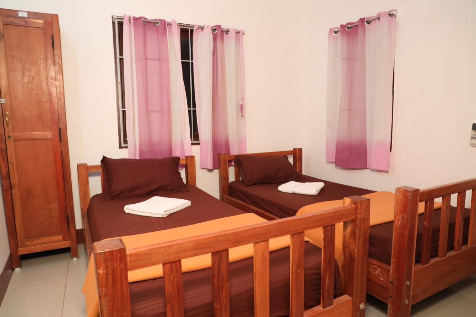Manora Residency Hotel Puducherry Eksteriør billede
