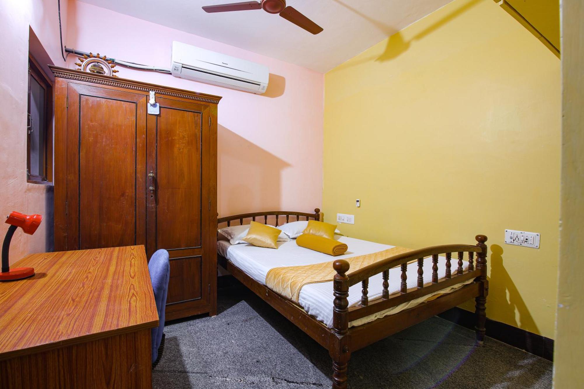 Manora Residency Hotel Puducherry Eksteriør billede
