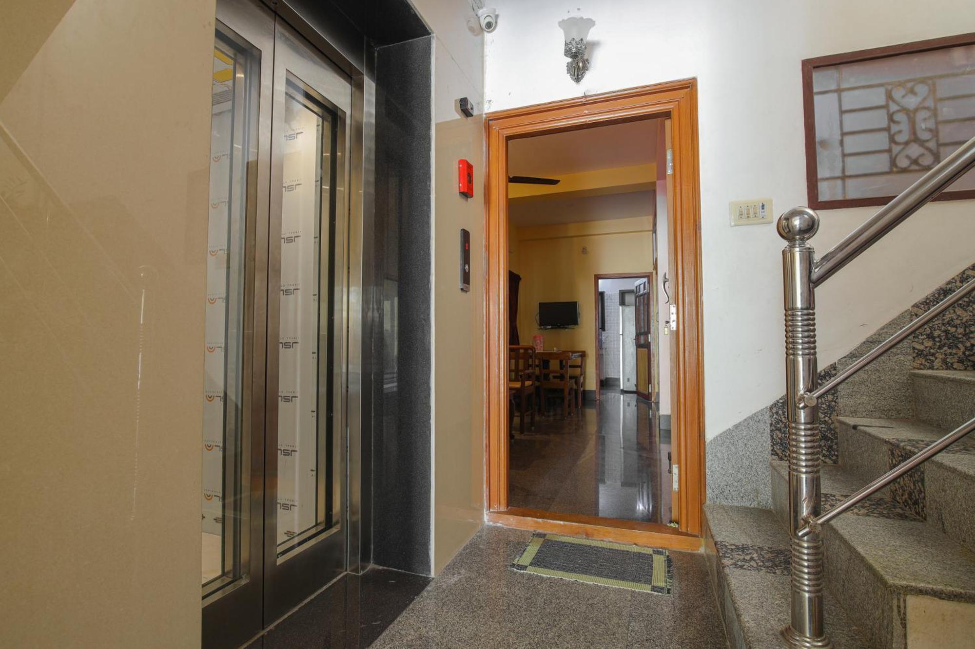 Manora Residency Hotel Puducherry Eksteriør billede