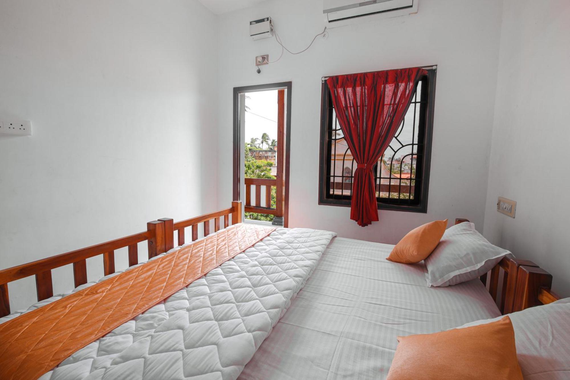 Manora Residency Hotel Puducherry Eksteriør billede